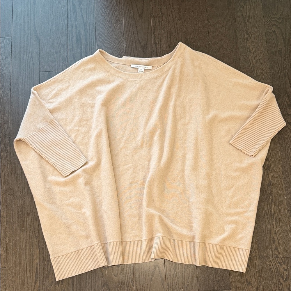 Diane Von Furstenberg beige oversized dolman sweater M/L